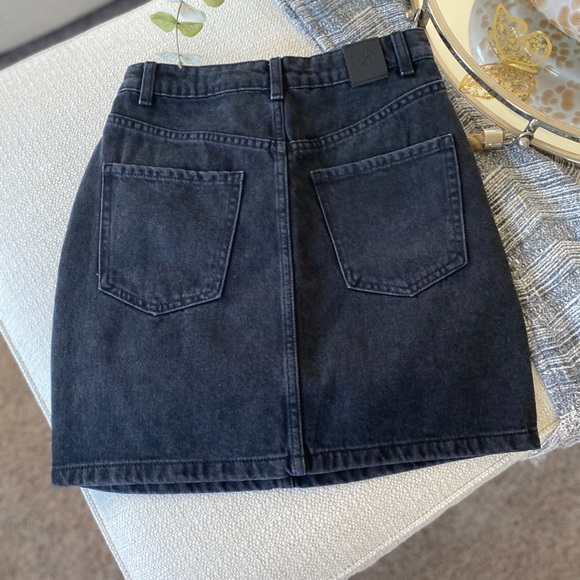 COPY - Veto Moda Mini Skirt - Picture 6 of 9